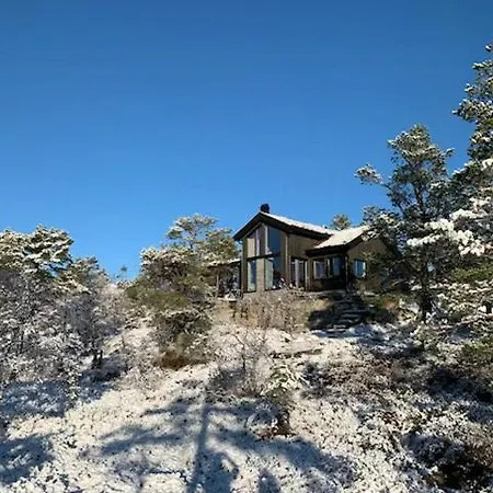 Дом отдыха Family With Views In Hillestad *