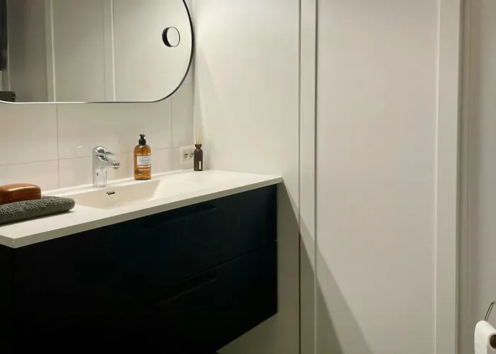 Дом отдыха Family With Views In Hillestad